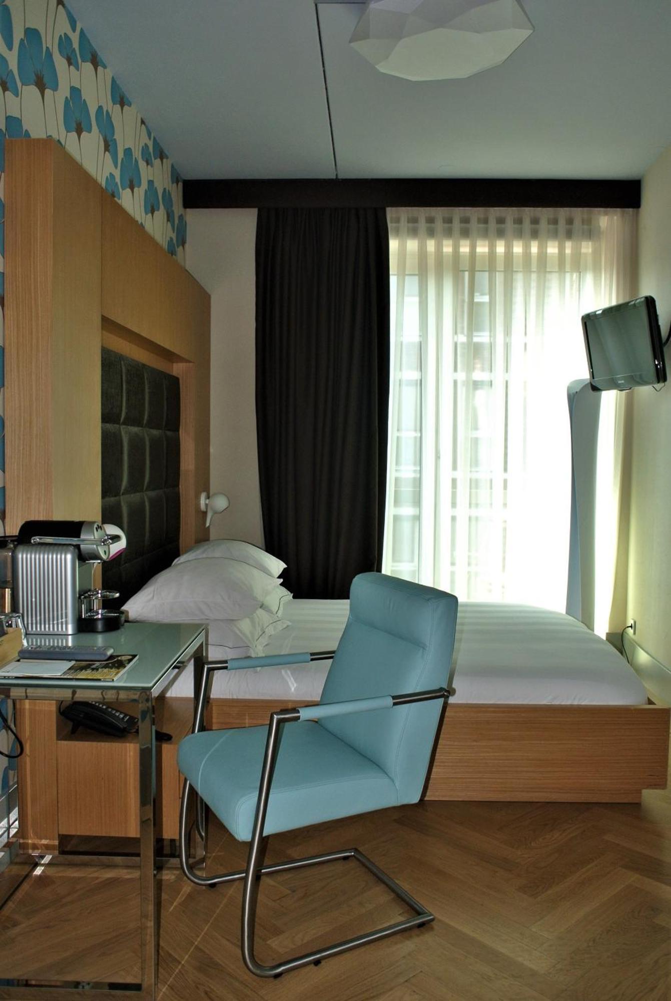 Amadi Park Hotel Амстердам Экстерьер фото